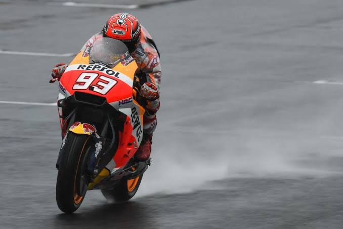 Rider Repsol Honda, Marc Marquez dalam sesi FP2 MotoGp Jepang 2022.(foto: int)